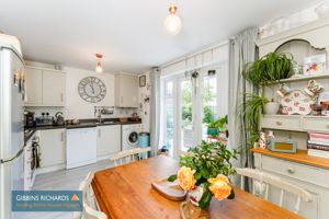 Kitchen/Diner- click for photo gallery
